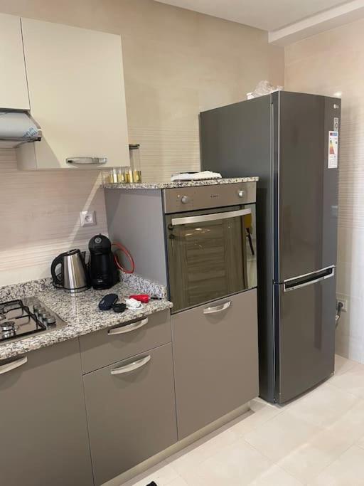 Experience De Luxe Ultime / Parking / Restaurant / Cafe / Carrefour Appartement Oujda Buitenkant foto